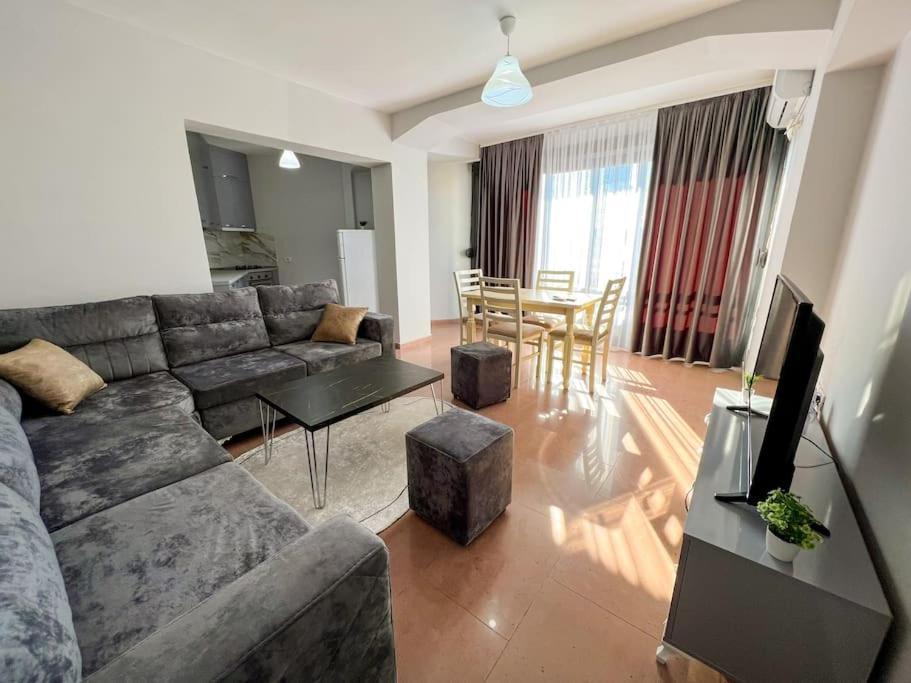 Scanderbeg Square 2Br Apt Tiran Dış mekan fotoğraf