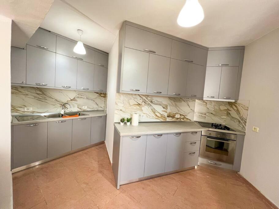 Scanderbeg Square 2Br Apt Tiran Dış mekan fotoğraf
